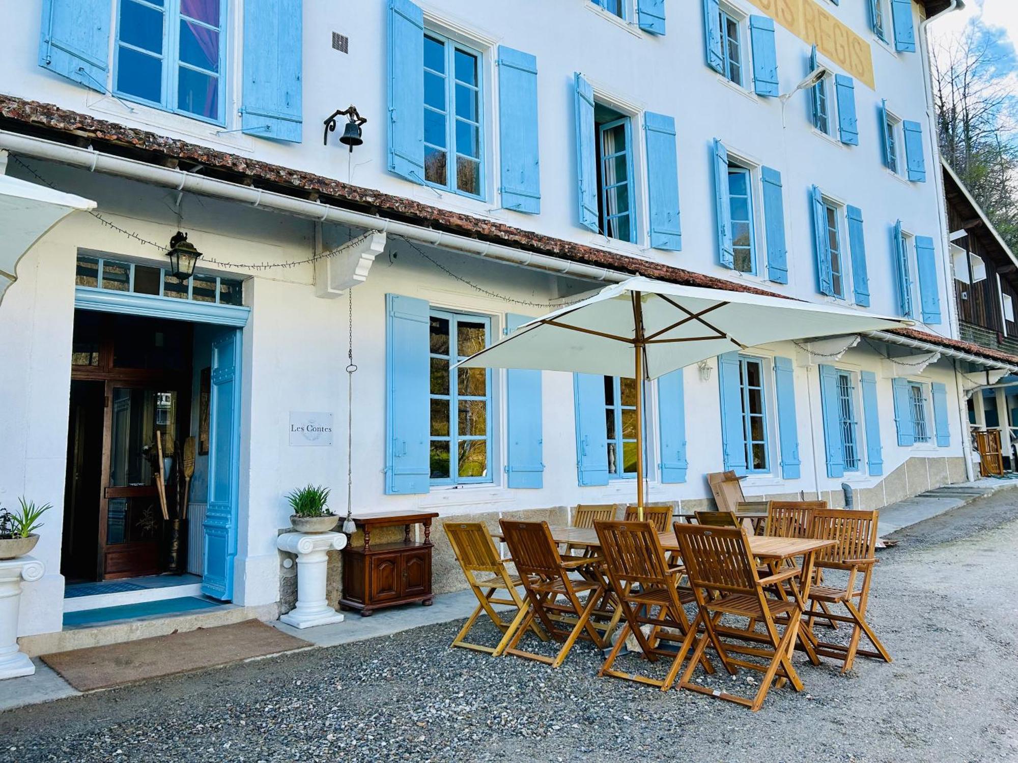 Les Contes Acomodação com café da manhã Fougax-et-Barrineuf Exterior foto